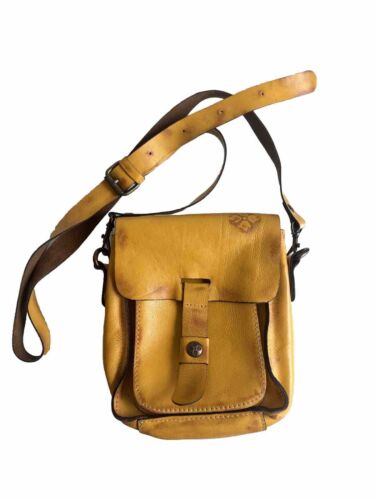 Patricia Nash Distressed Crossbody Small Bag Yellow Italian Leather Satchel - Imagen 1 de 8