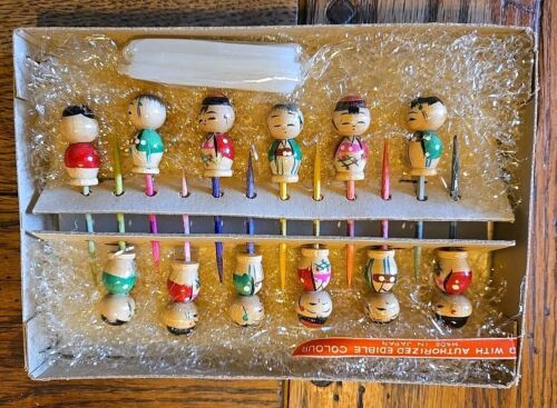 Vintage Kokeshi Wooden Birthday Candles Cocktail Picks Mid-Century Barware Japan - Picture 5 of 9