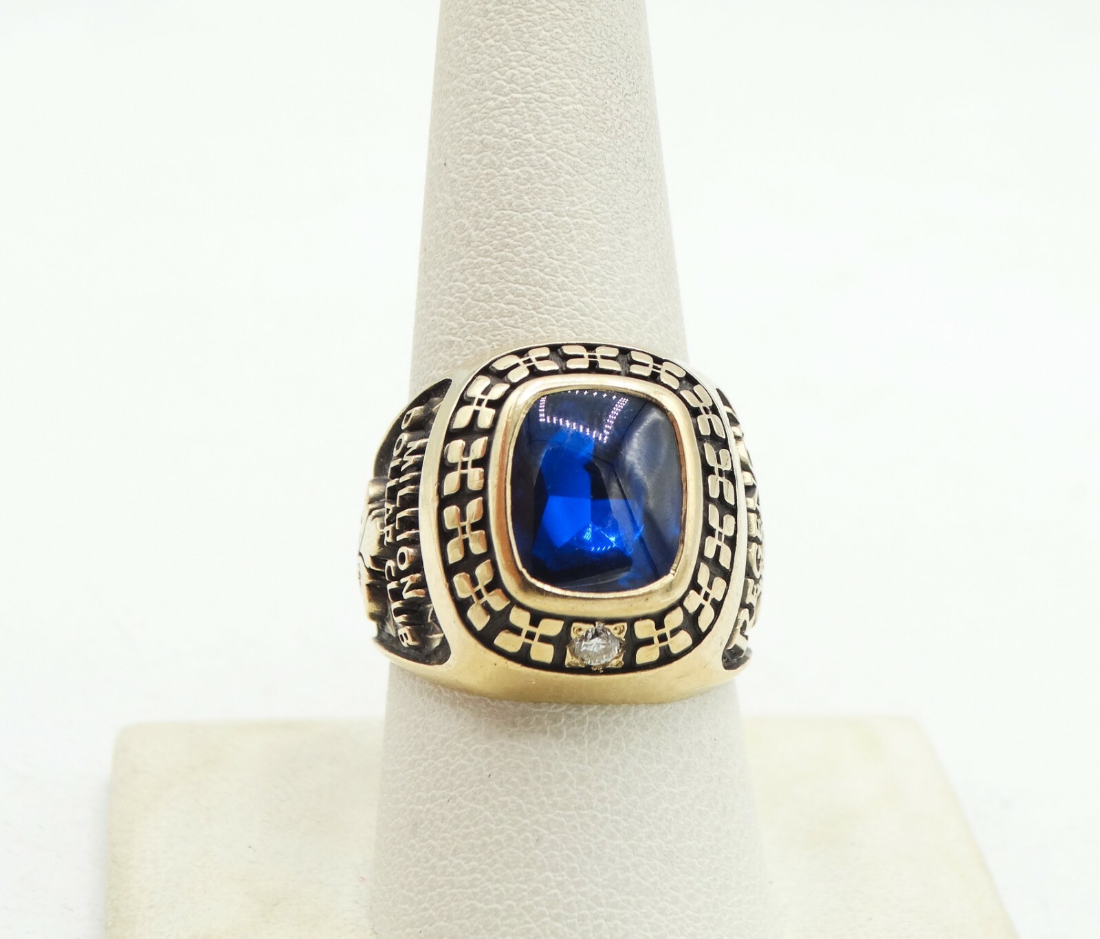 RING — Blue Star Wholesale Distributors, Miami