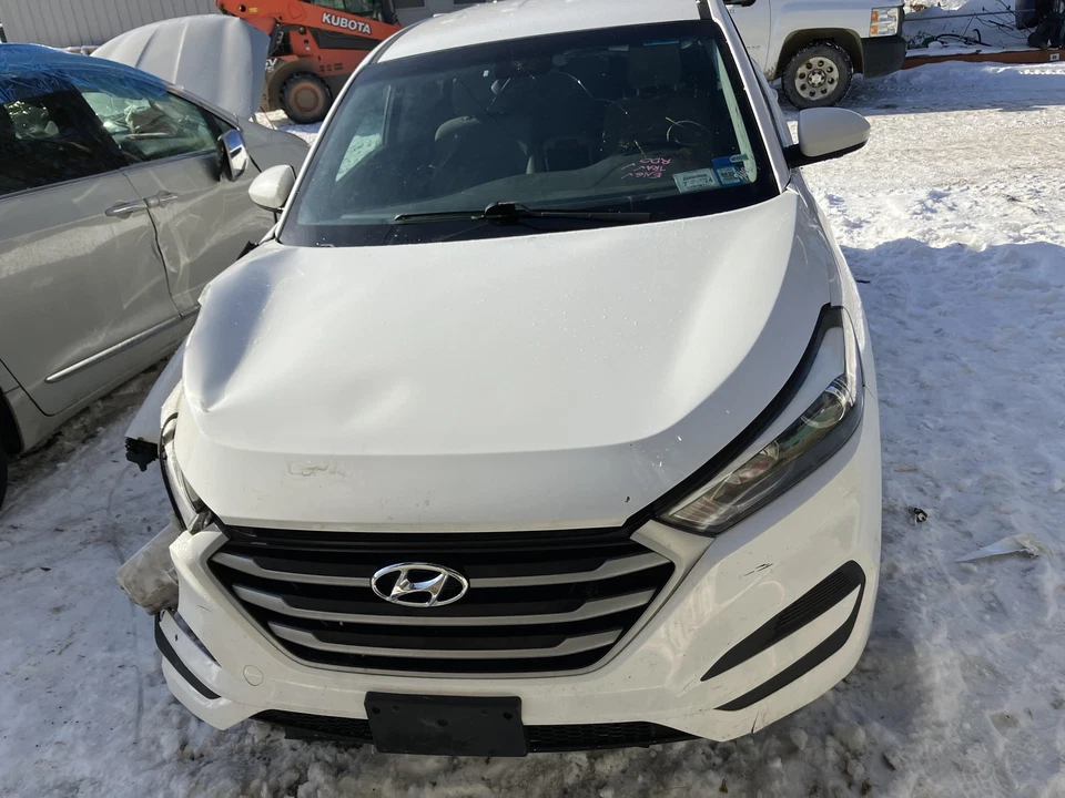 Estuche de transferencia 18 HYUNDAI TUCSON de aspiración natural Foto 3 de 4