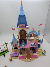 LEGO Disney: Cinderella's Romantic Castle (41055) 100% with Box & Instructions