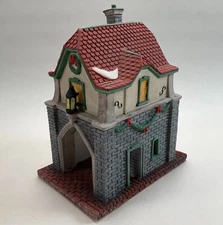 Dept 56 Heritage Village - Gate House Retired 1992 #5530-1