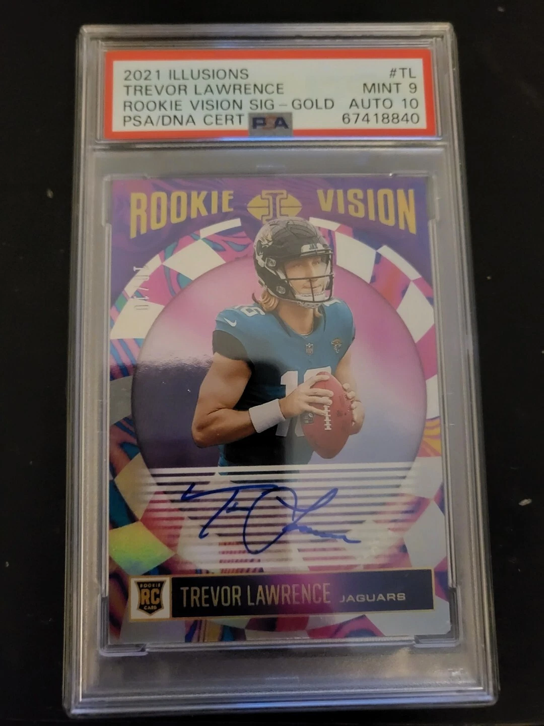 Trevor Lawrence Panini Illusions Rookie Vision Signatures #TL Gold