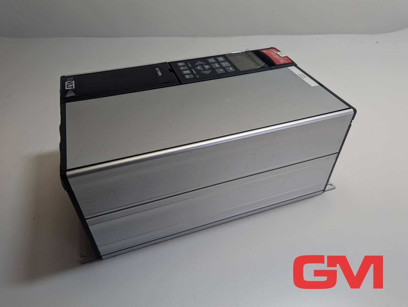 Danfoss Frequency Converter Vlt 5000 VLT5002PT5C20EBR3DLF00A00C0 2.1 Kva