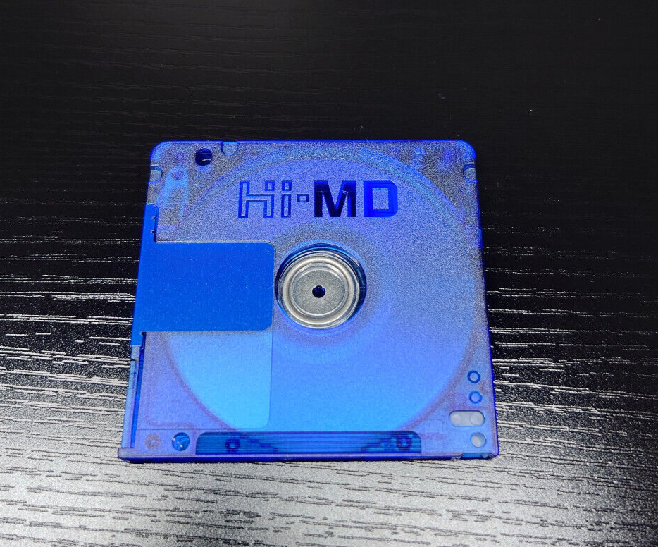 Sony Hi-MD Minidisc - 1 GB Mini Disc (HMD1GA) - Blue