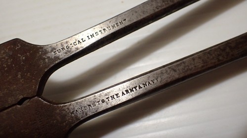 Antique W H Hutchinson Surgical Instrument, Clamp, Medical Tool, Operating - Picture 10 of 11
