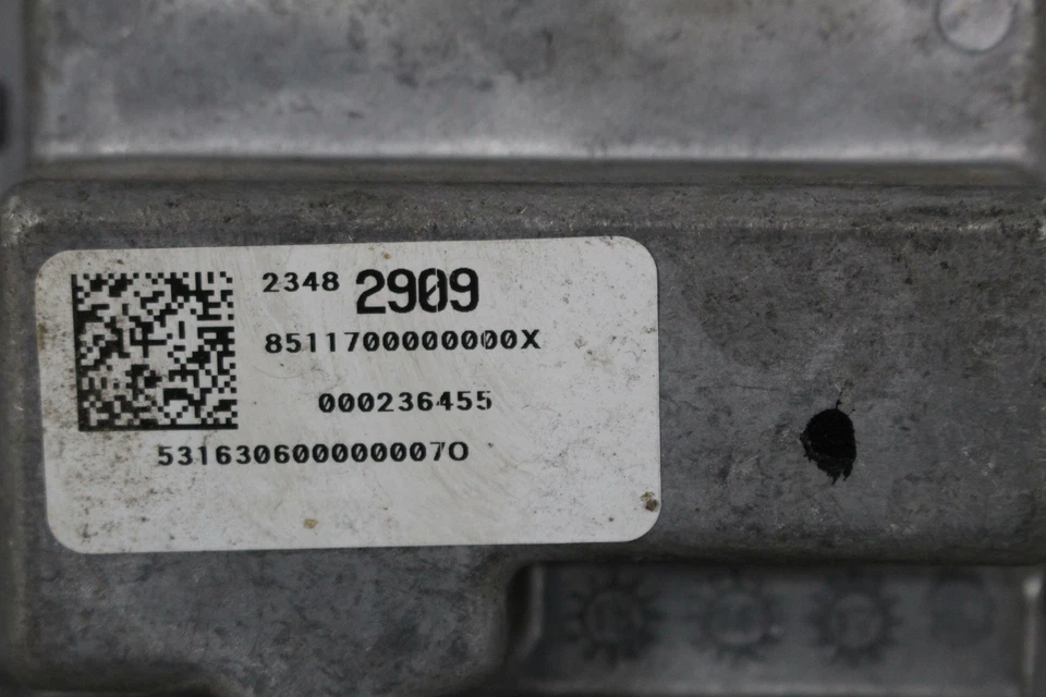 底盘脑盒凯迪拉克 XT5 17 18 19 — 第 2/4 张图片