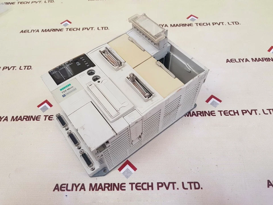 Controlador base micro modular Schneider TSX3722101 Modicon TSX Foto 2 de 4