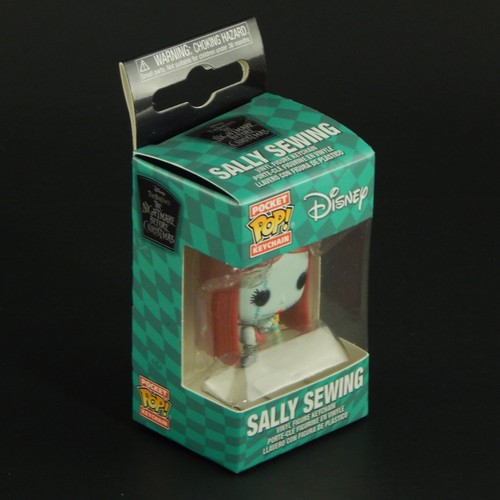 Funko Pocket Pop Llavero Pesadilla Antes De Navidad Sally Costura - Imagen 3 de 7