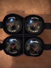 Henselite Tiger Lawn Bowls WB 26 Size 4, excellent condition