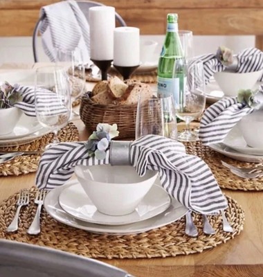 Crate and Barrel Galvanized Napkin Rings Set Of 8)