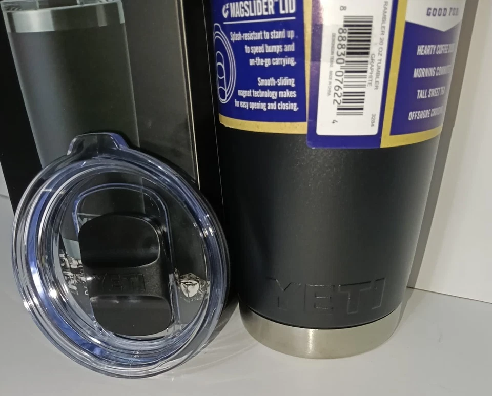Vaso YETI Rambler con tapa deslizante magnética - 20 oz, COLOR NEGRO, Y 11 Foto 2 de 3