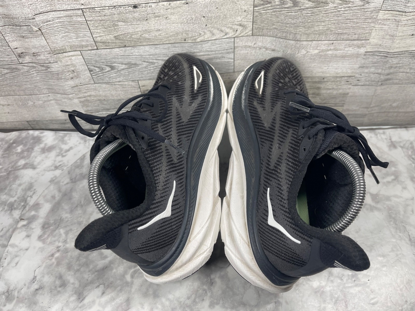 Hoka One One Clifton 10 Sneakers Women 9D Wide Running Shoes Black Trainers thumbnail 12