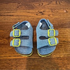 Baby Gap Chambray Twin Buckle Sandals Size 3/4