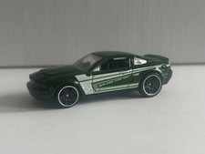 Hot Wheels ‘07 Ford Shelby GT-500 1:64 Green