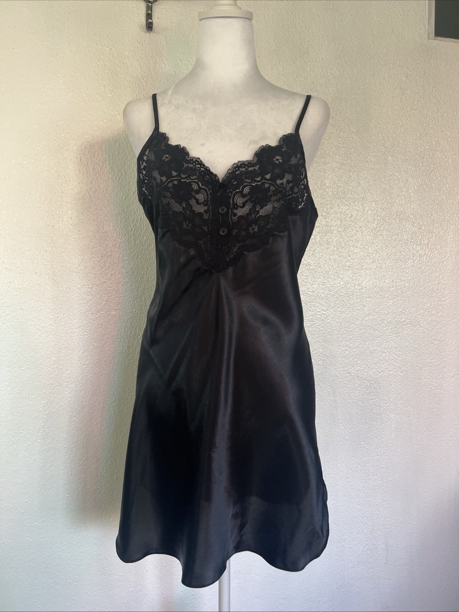 silver knee length dress Ayliua Sweetheart-Neckline Rhinestones Embellished Silver Long Dress