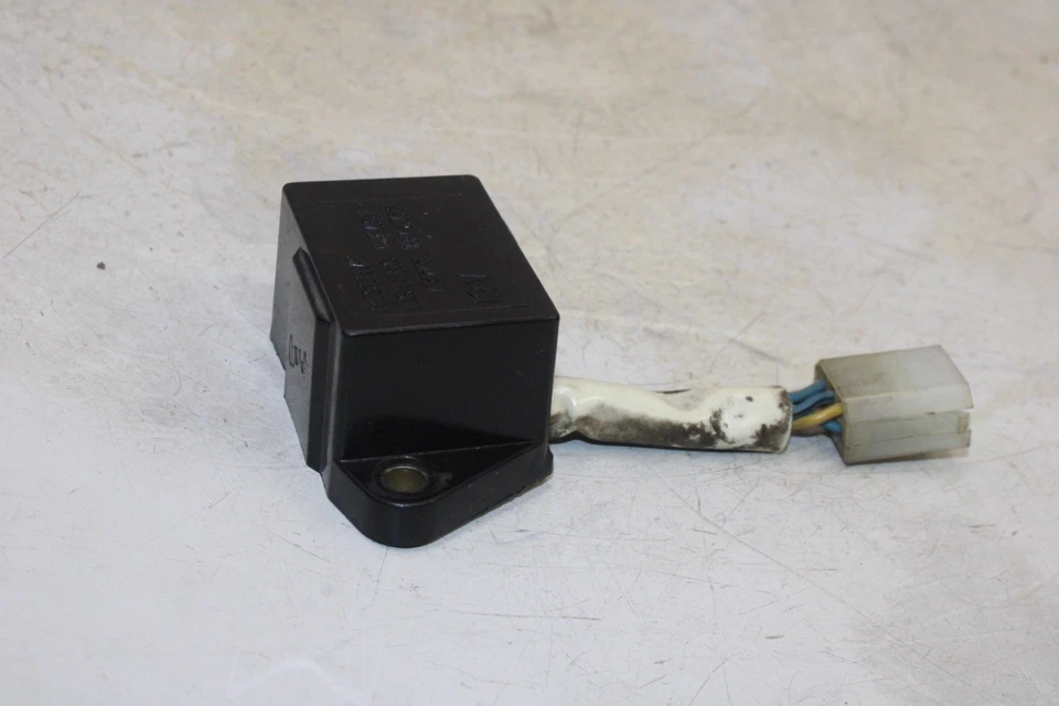 80-81 YAMAHA XS850 OEM INTERMITENTE INTERMITENTE RELÉ INTERRUPTOR INTERMITENTE Foto 4 de 4