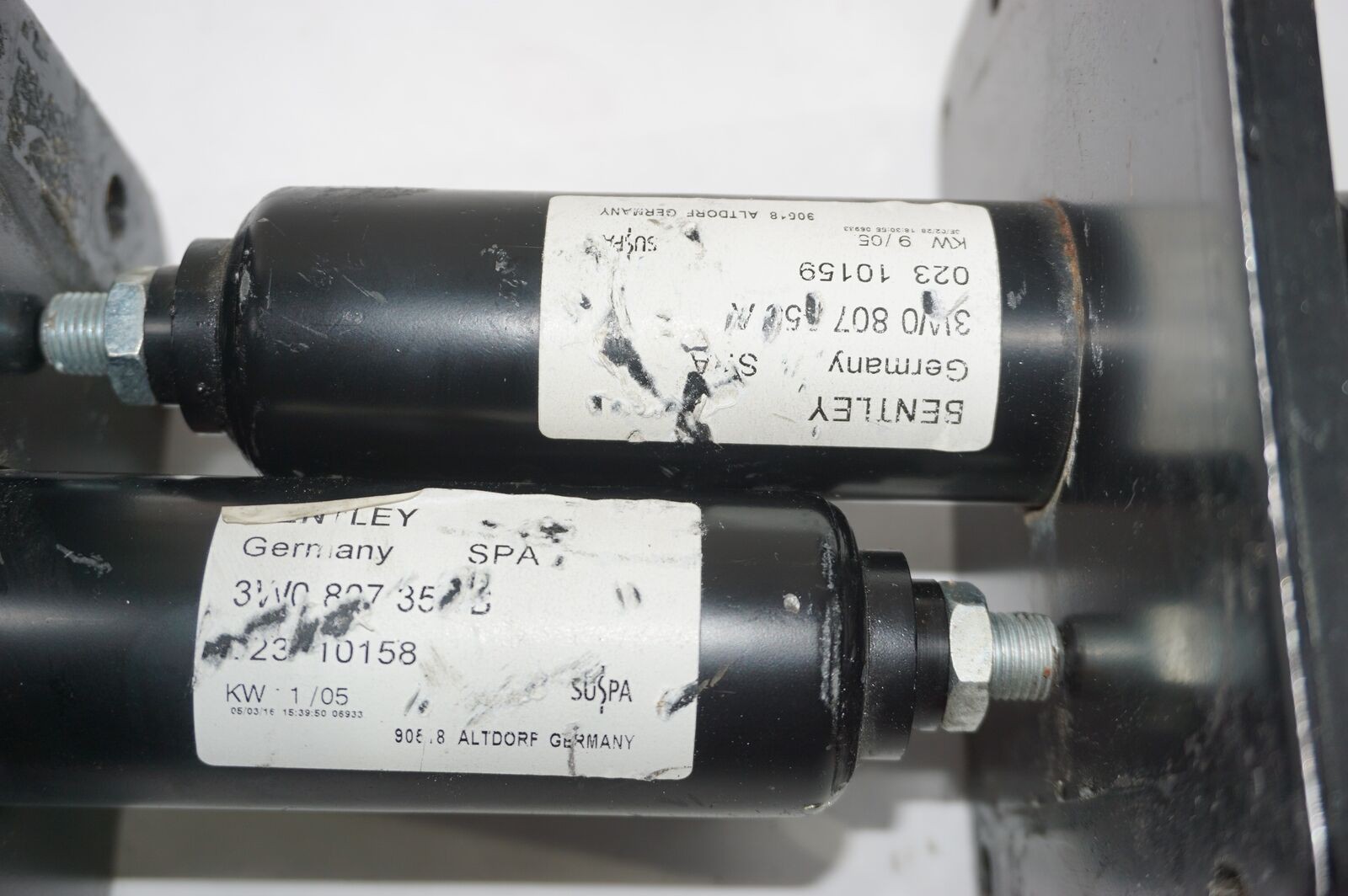 Bentley Continental GT 2004-2009 REAR+RIGHT Shock absorber