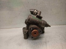 Pompe direction assistée Mercedes 611