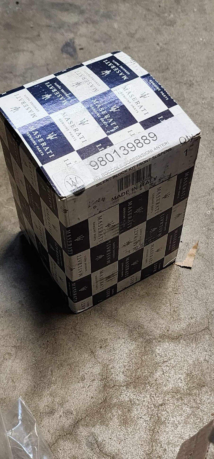 Brand New In Box Set Of Maserati Front Suspension Bushings 980139889