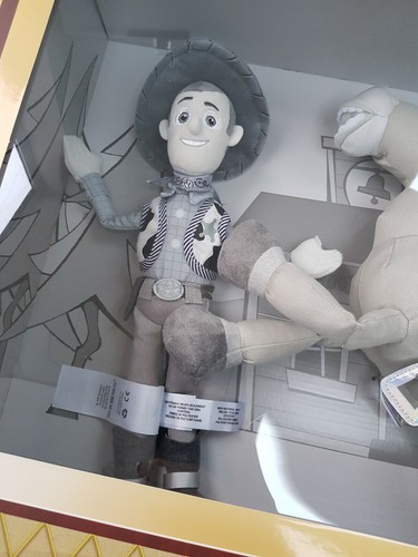 Disney Store Woody & Bullseye Toy Story Peluche En Caja 25 Aniversario Set TV Suave - Imagen 5 de 6