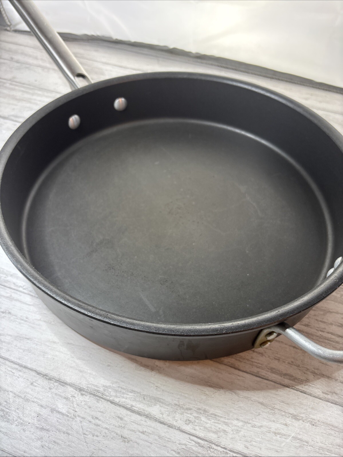 Calphalon 5005 Hard Anodized 5 Quart 12” Saute Pan
