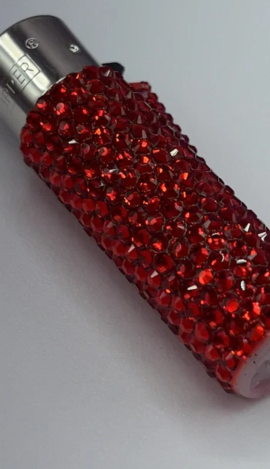 1ud mechero Clipper original  decorado a mano con piedras de imitacion - Imagen 2 de 4