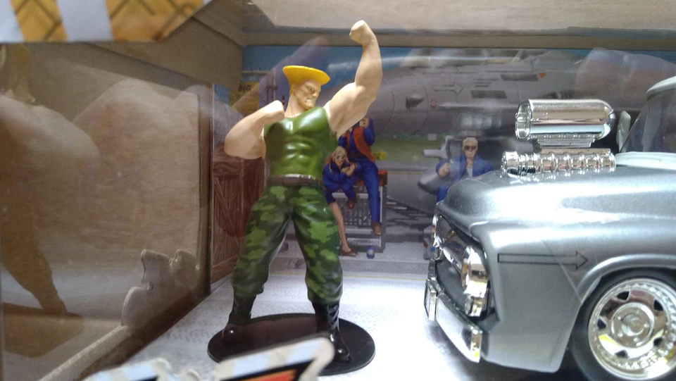 Jada 1/24 STREET FIGHTER  Guile & 1956 Ford F-100 (ET) - Photo 3/4