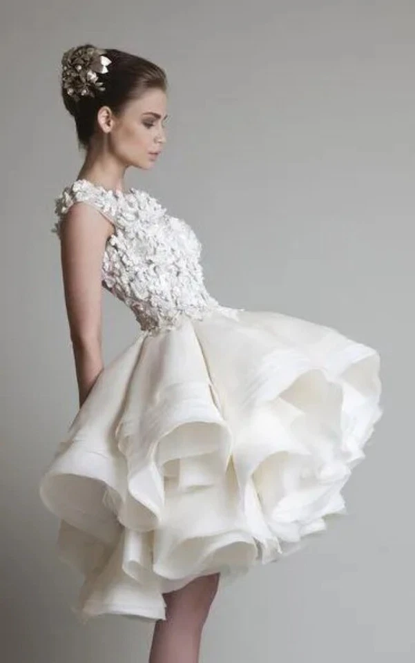 Elegant Short Wedding Dresses Spaghetti Straps Tiered 3D Floral Bridal Gowns - Image 4 of 4