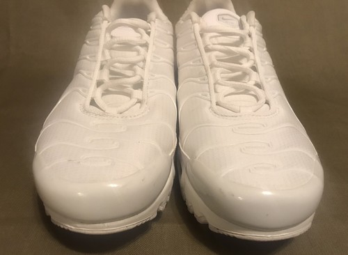 Nike Air Max Plus GS Triple Blanco CW7044-100 Juvenil Talla 7Y Mujer 8.5 Usado - Imagen 10 de 12