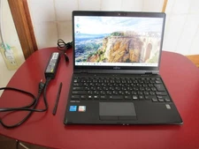 Fujitsu Lifebook U9311X/F Core i7-1145G7 2.6GHz 13.3 SSD 256GB RAM 8GB Win11 Pro
