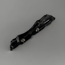 OEM A05-33750-000 Radiator Support Bracket For Freightliner Cascadia 2018-2024