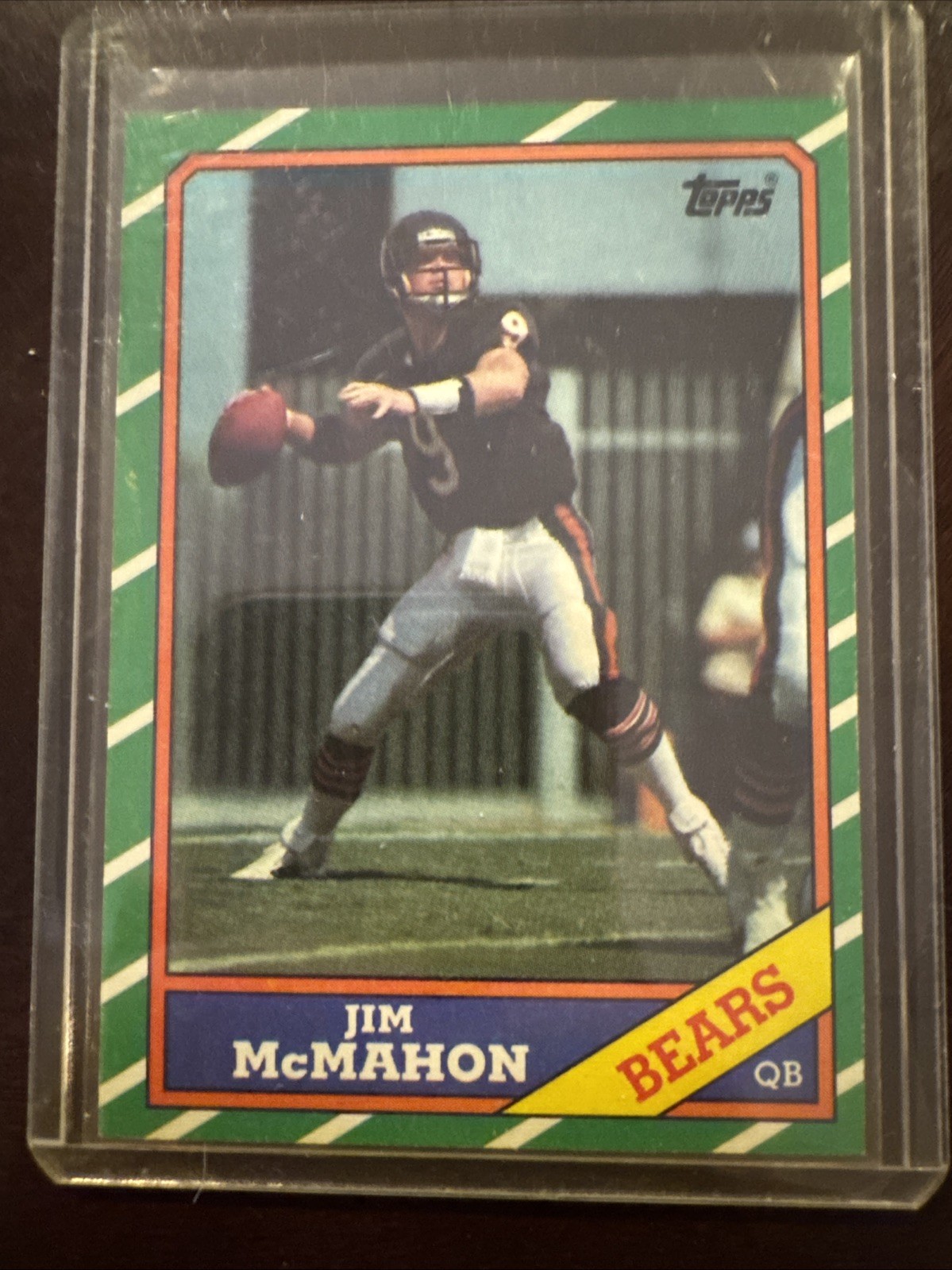 1986 Topps Football Jim McMahon Bears #10