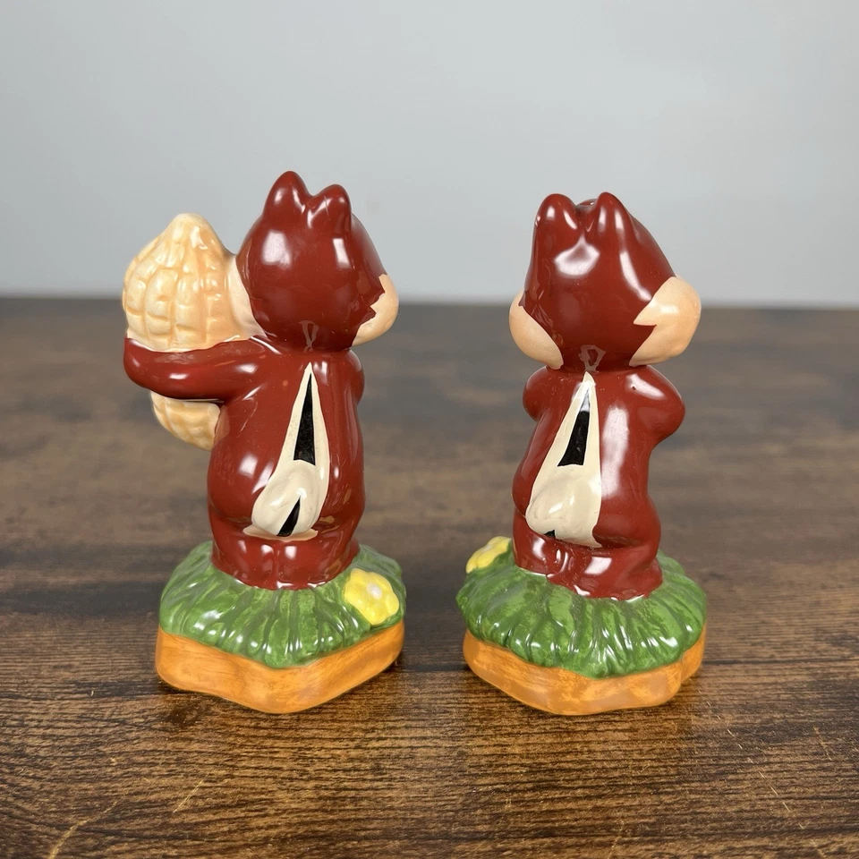 Salero y pimentero de cerámica de colección Walt Disney’s CHIP & DALE ¡NUEVO RARO!! Foto 3 de 4