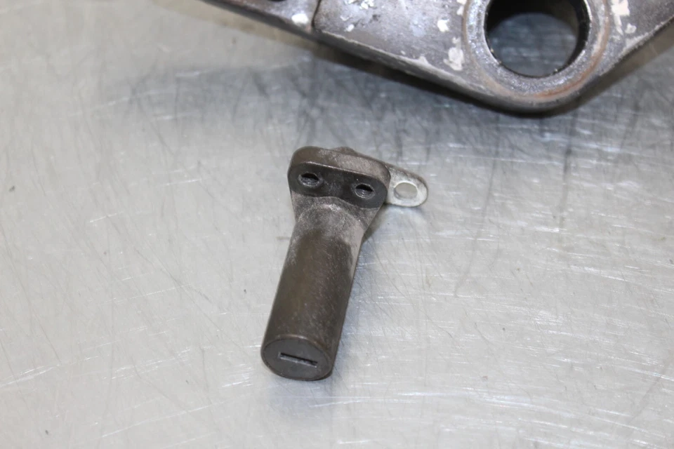 88-07 KAWASAKI NINJA 250R EX250 SUPERIOR TRIPLE ÁRBOL BLOQUEO ENCENDIDO BLOQUEO TRASERO MONTAJE Foto 2 de 4