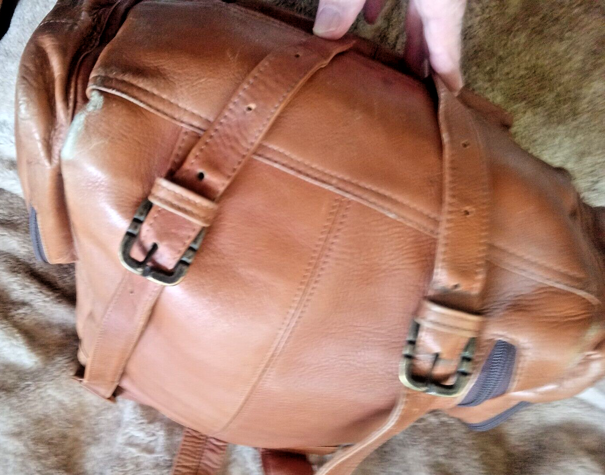Classic Vintage Soft All Leather LightBrown Leather Backpack. Made in Columbia. Cognac Brown Special Leather made in Columbia backpack Bag  main image 3