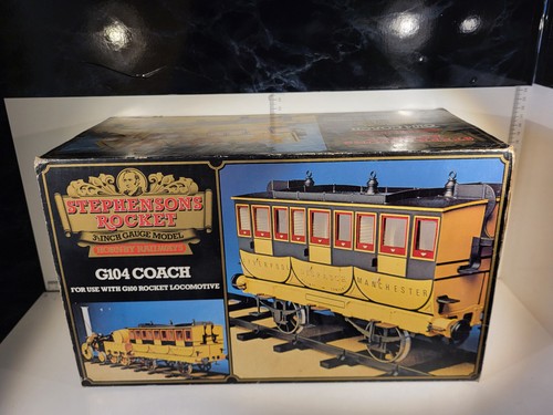 (L1112) Hornby G104 Stephensons Rocket Coach