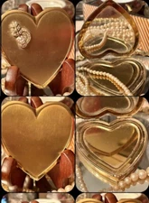 VTG Gold Tone Metal Clear Flower Jeweled Rhinestone Powder Compact Case Makeup