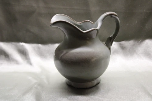 16 Oz Pitcher Lazy Bones Prairie Green by Frankoma #F30A