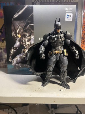 Kaiyodo Revoltech Yamaguchi Batman Arkham Knight Action Figure