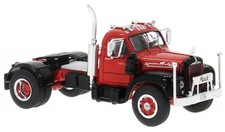 IXO Models 64TR012A 1/64 1953 Mack B 61, Red and Black