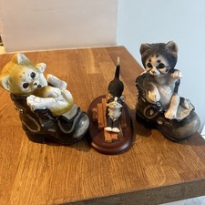 3 SEPARATE CUTE VINTAGE CAT FIGURINES- 2 in BOOTS, 1 BY LEONARDO ON PLAQUE. 