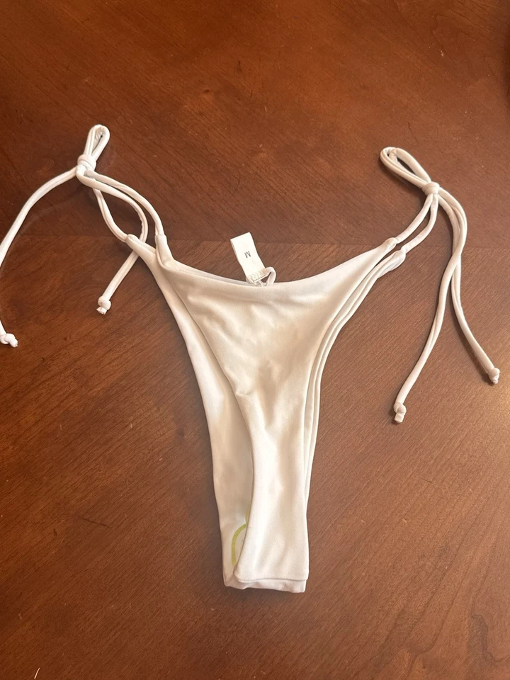 Unbranded WHITE COLOR Thong BIKINI BOTTOM Size M - Image 4 of 4