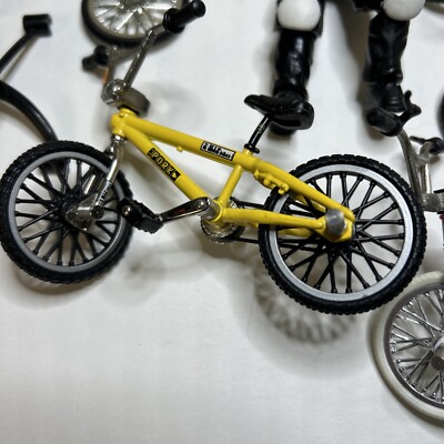 2000 Road Champs Action Figure Jakks Pacific Mini 4 BMX Bikes | eBay