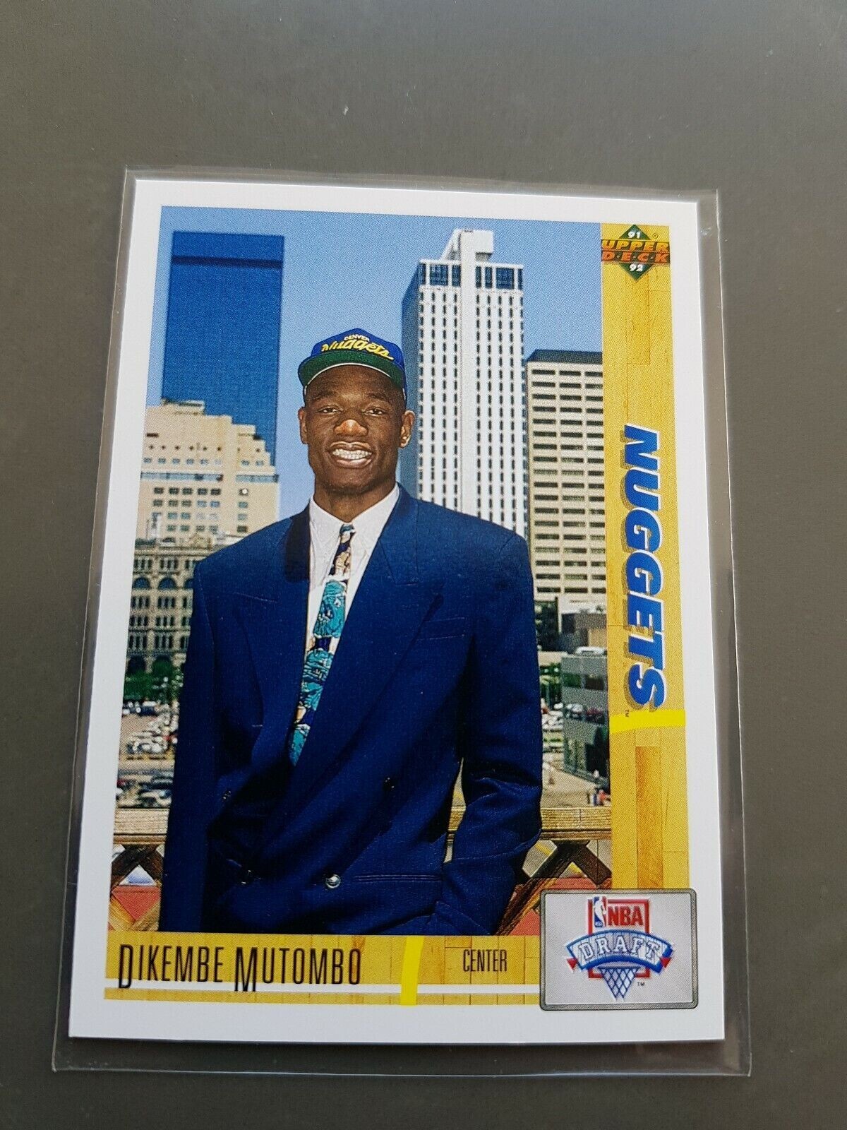 DIKEMBE MUTOMBO 1991-92 UPPER DECK NBA BASKETBALL ROOKIE CARD #3 NMT NUGGETS