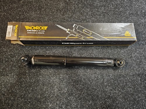(QTY 2) Monroe 37361 OESpectrum Rear Shock Absorber For Toyota Highlander 14-19
