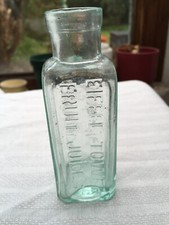 Foster Clark & Co Maidstone (Kent) Eiffel Tower Fruit Juices bottle c1890-1920