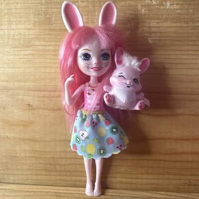 Enchantimals BREE BUNNY Puppe & Tierfreund TWIST von Mattel ohne Schuhe