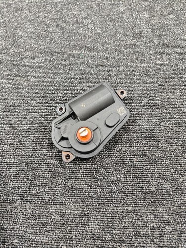 BMW 5 7 8 X3 X4 X5 X6 X7 SERIES G MODELS EXHAUST VALVE ACTUATOR 8582069 - 第 1/3 張圖片