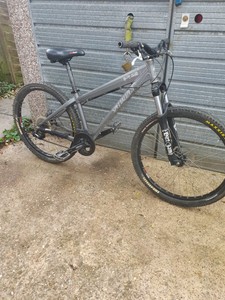 specialized p2 jump bike